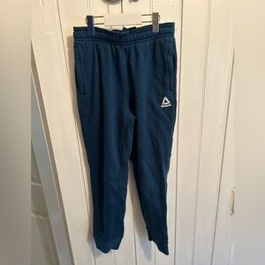 Reebok youth 8 navy Blue Athletic Joggers